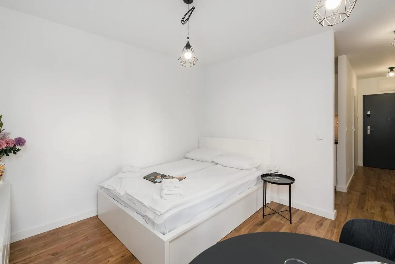 Apartament Poznań Old Market Studio by Renters Polska