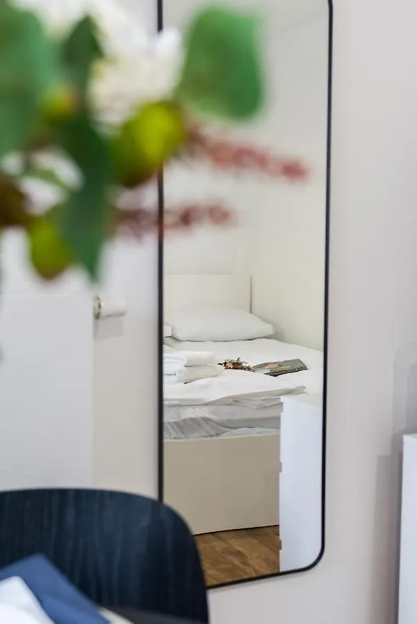Poznań Old Market Studio by Renters Polska