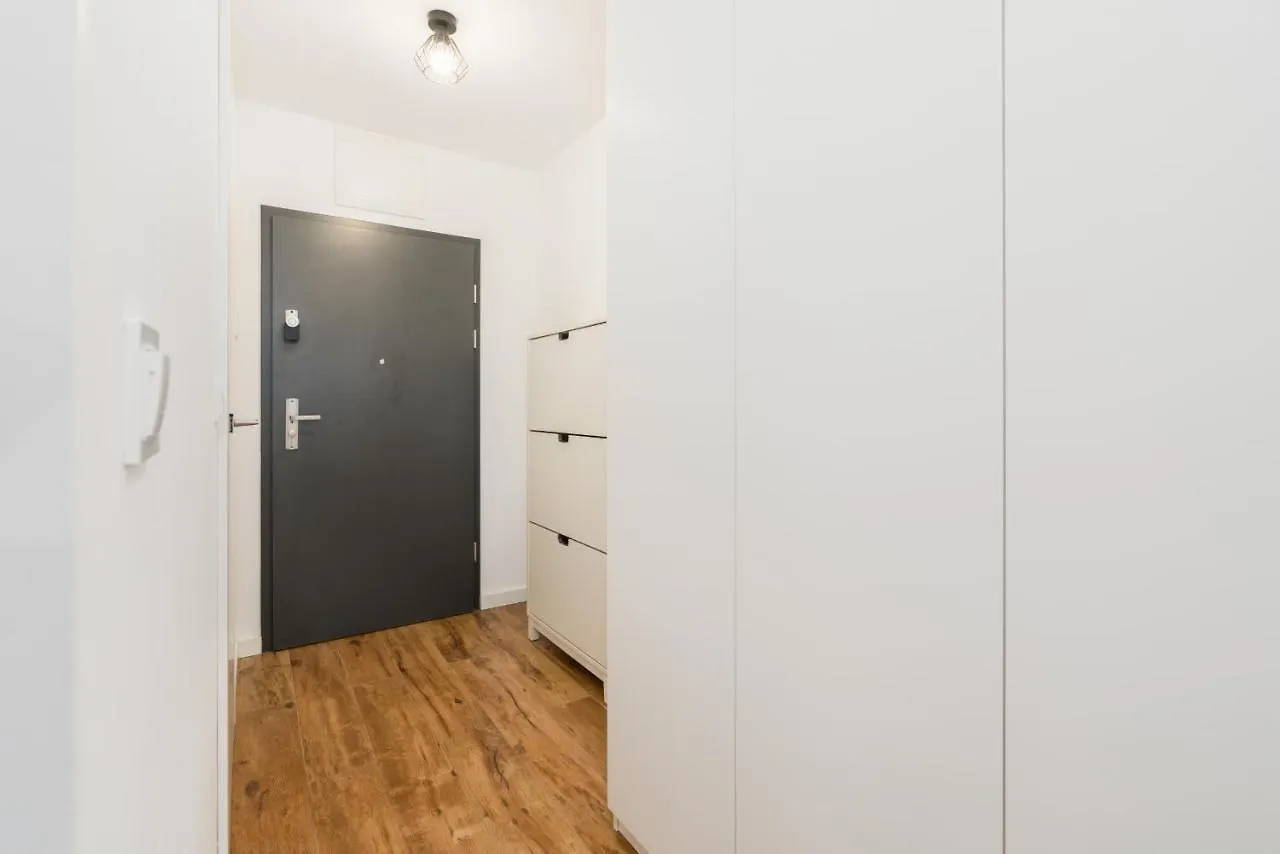 Poznań Old Market Studio by Renters Apartament