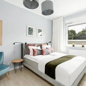 Apartament With Garden Wolkowyska By Renters, Poznań